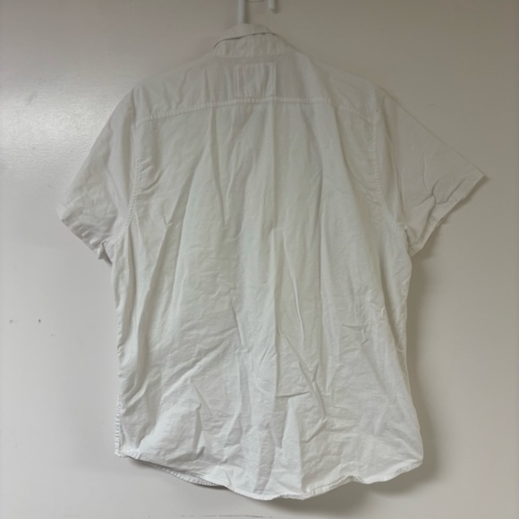 Hollister white button up size XL - Picture 3 of 3